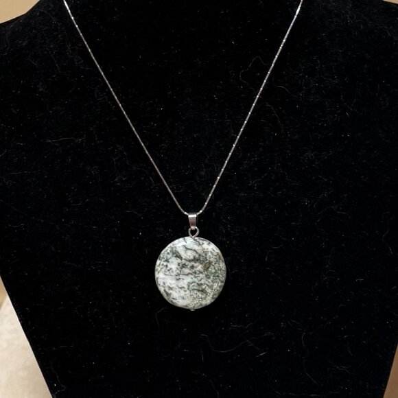 2/$20, White Green Tree Agate Pendant, Large Coin Shape Genuine Gemstone Pendant - Picture 8 of 10